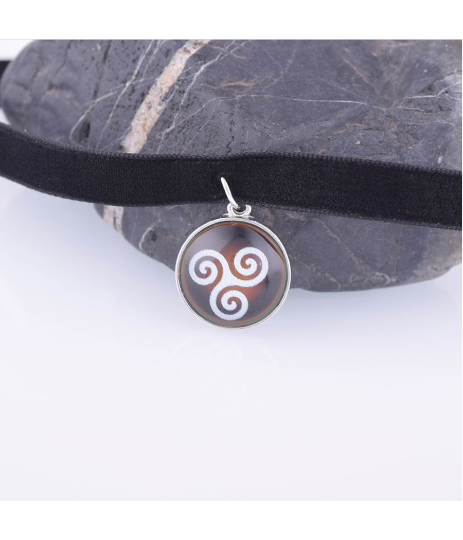 GARGANTILLA TRISKEL MULTICOLOR