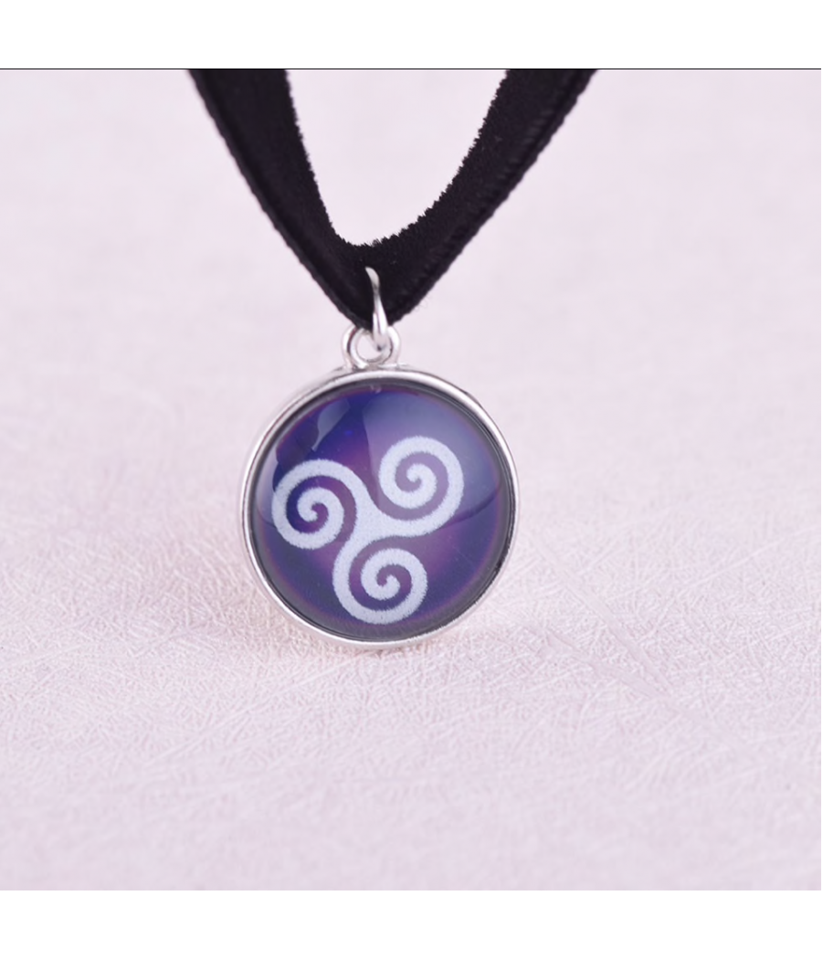 GARGANTILLA TRISKEL MULTICOLOR