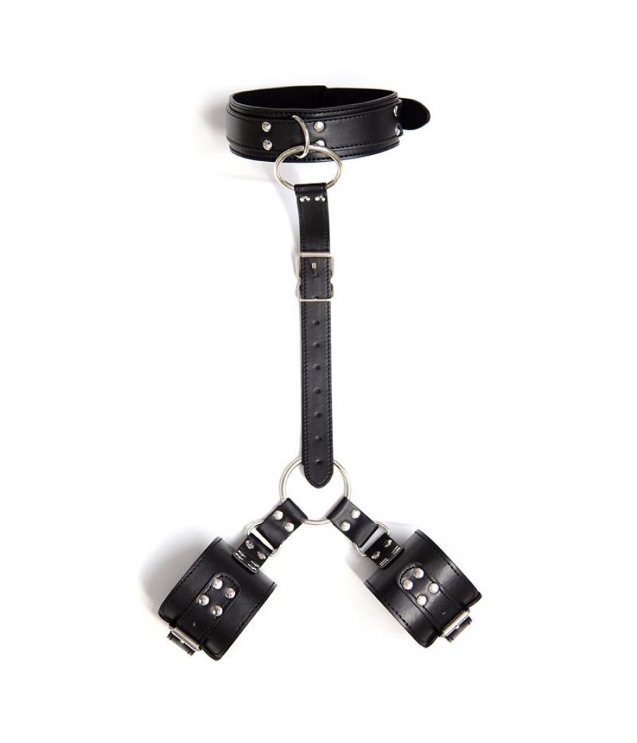 COLLAR CON RESTRICCIONES NEGRO Y