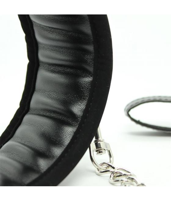 COLLAR CON CORREA INTERIOR ACOLCHADO - NEGRO