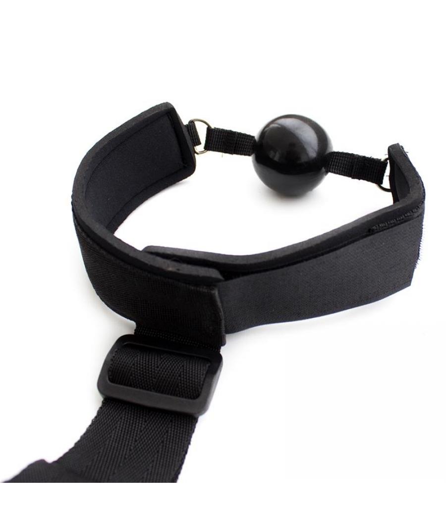 MORDAZA CON RESTRICCIONES NEGRO EN Y