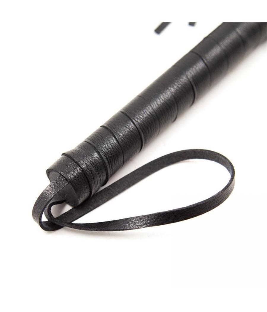 FLOGGER MANGO DE METAL 69 CM NEGRO