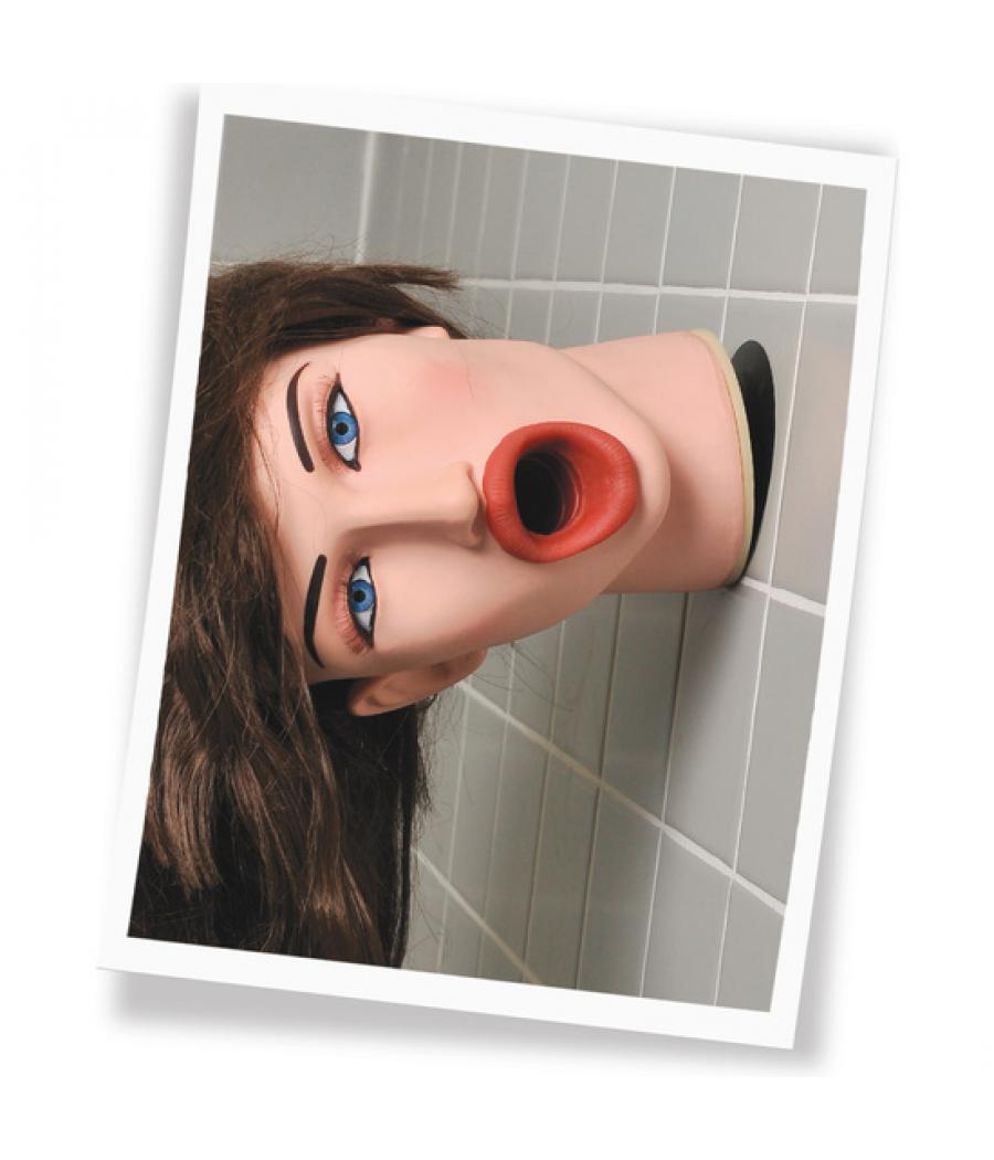 BOCA MASTURBADOR HOT WATER FACE FUCKER! MORENA